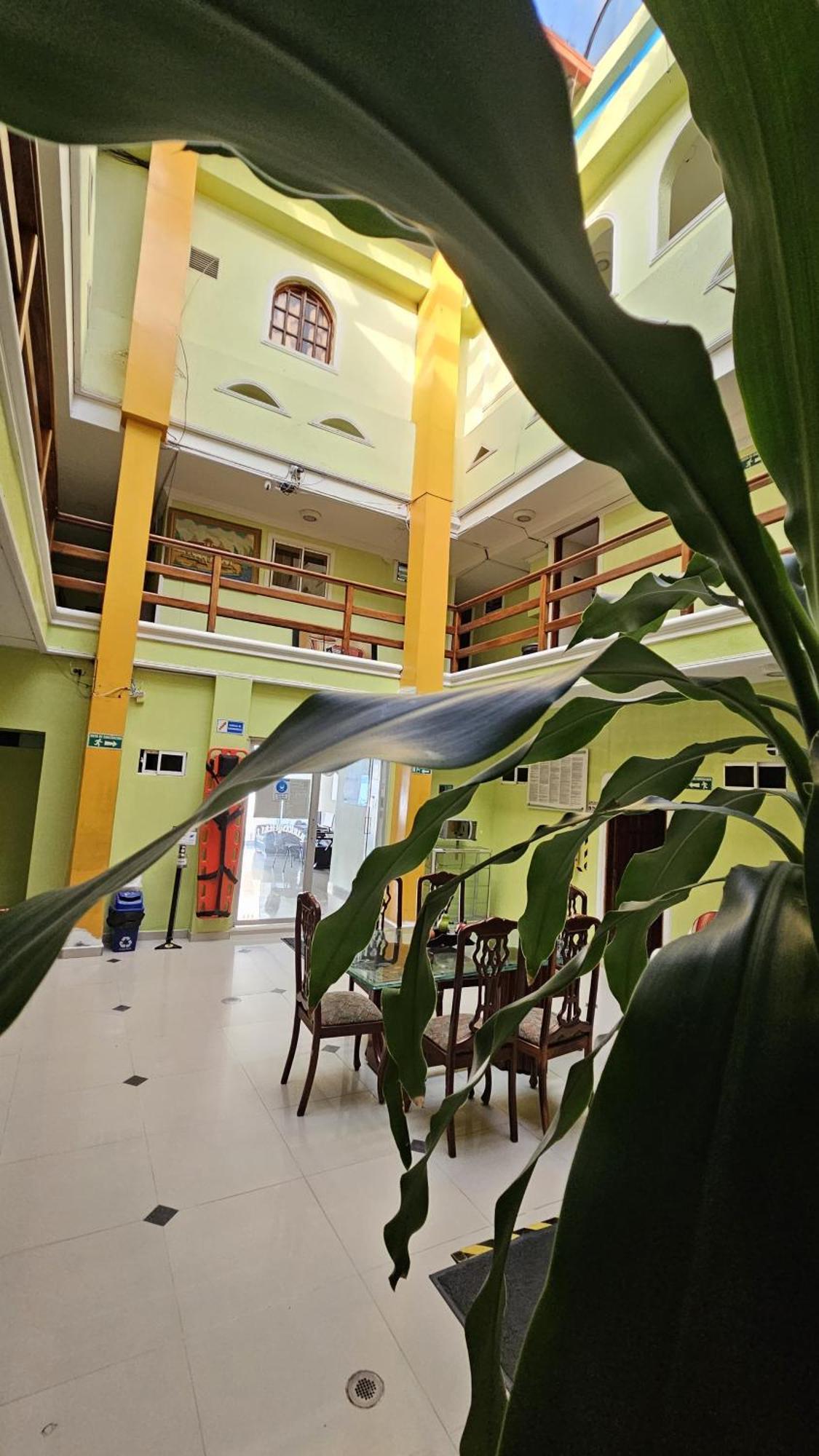 Hotel Barranquilla Inn Экстерьер фото